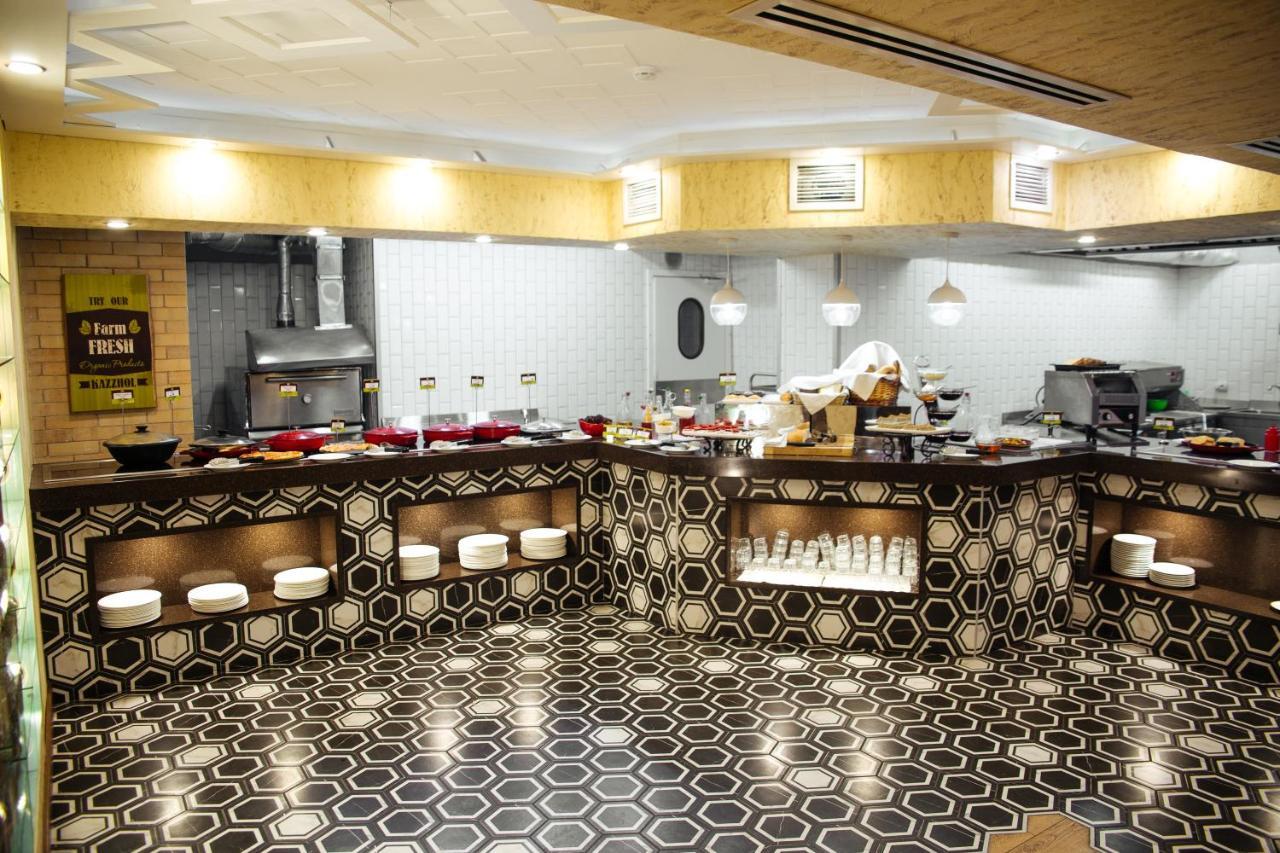 Otel Kazzhol Almatı